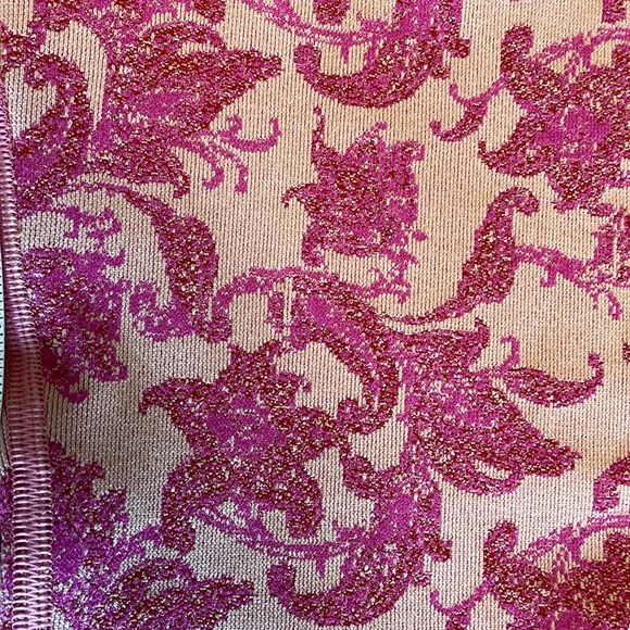 NEW!  ANTHROPOLOGIE Daily Practice Pink Jacquard leggings, size M. - Picture 4 of 7